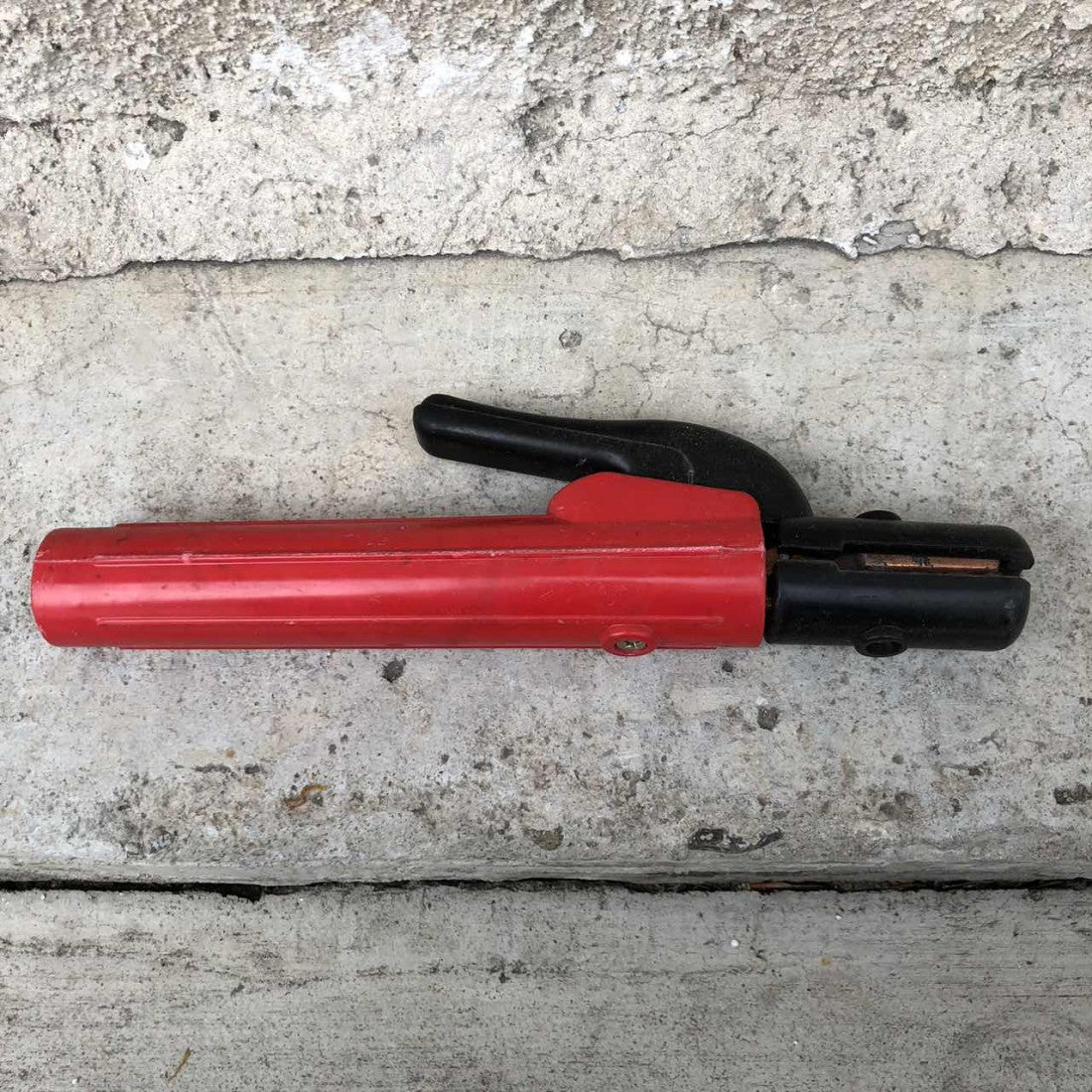 Ръкохватка за електроди 600 амп