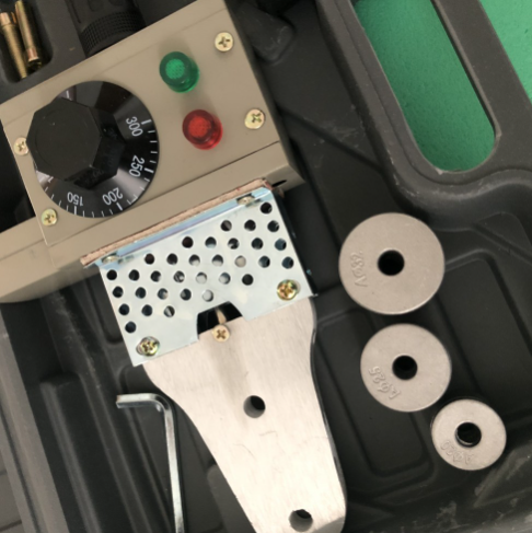 лепачка + ножица за ППР тръби KraftRoyal и Подарък LED Джобен Фенер